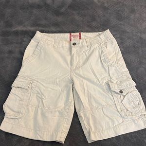 Mossimo Supply Co. Cargo Short- Light Cream- Size 32